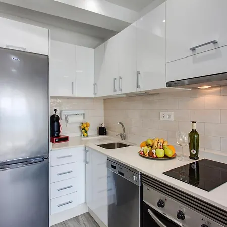 El Galeon Apartament *
