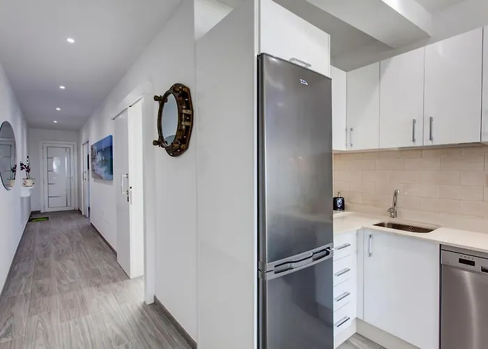 El Galeón Playa Blanca (Lanzarote)