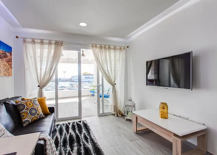 El Galeón Playa Blanca (Lanzarote)